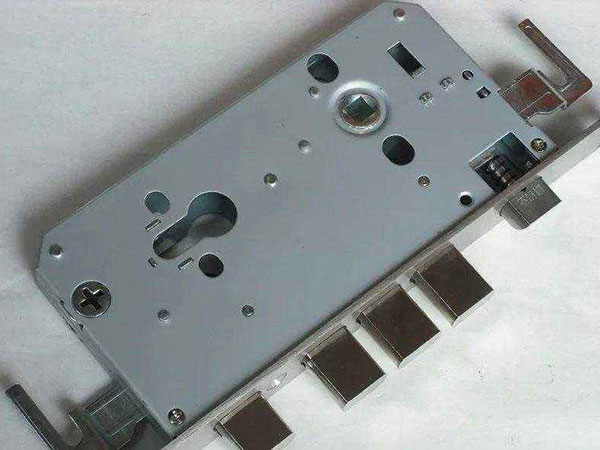 丰顺24小时上门开锁公司